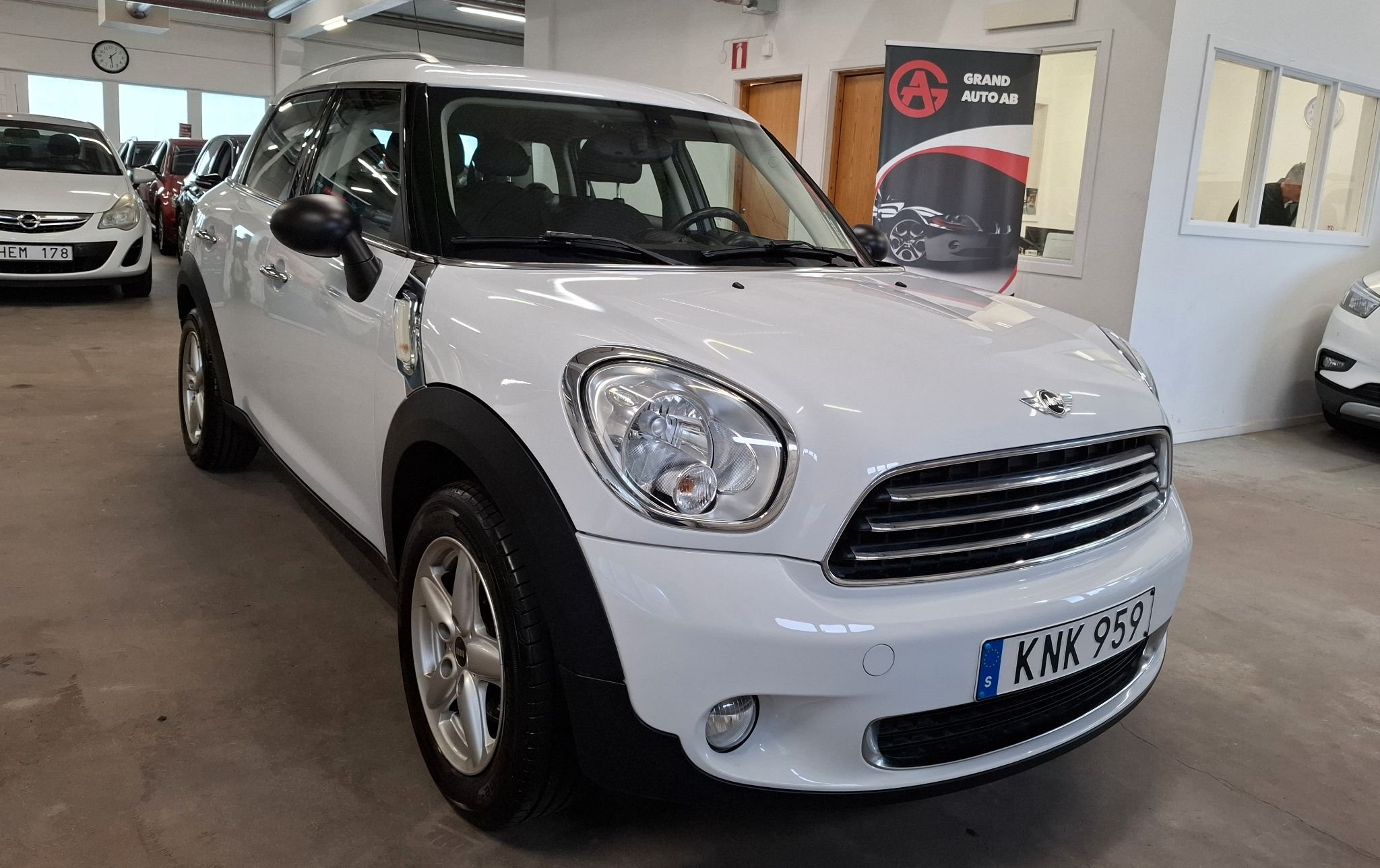 MINI Countryman One Automatisk, 6-trinn, 98hk, 2014