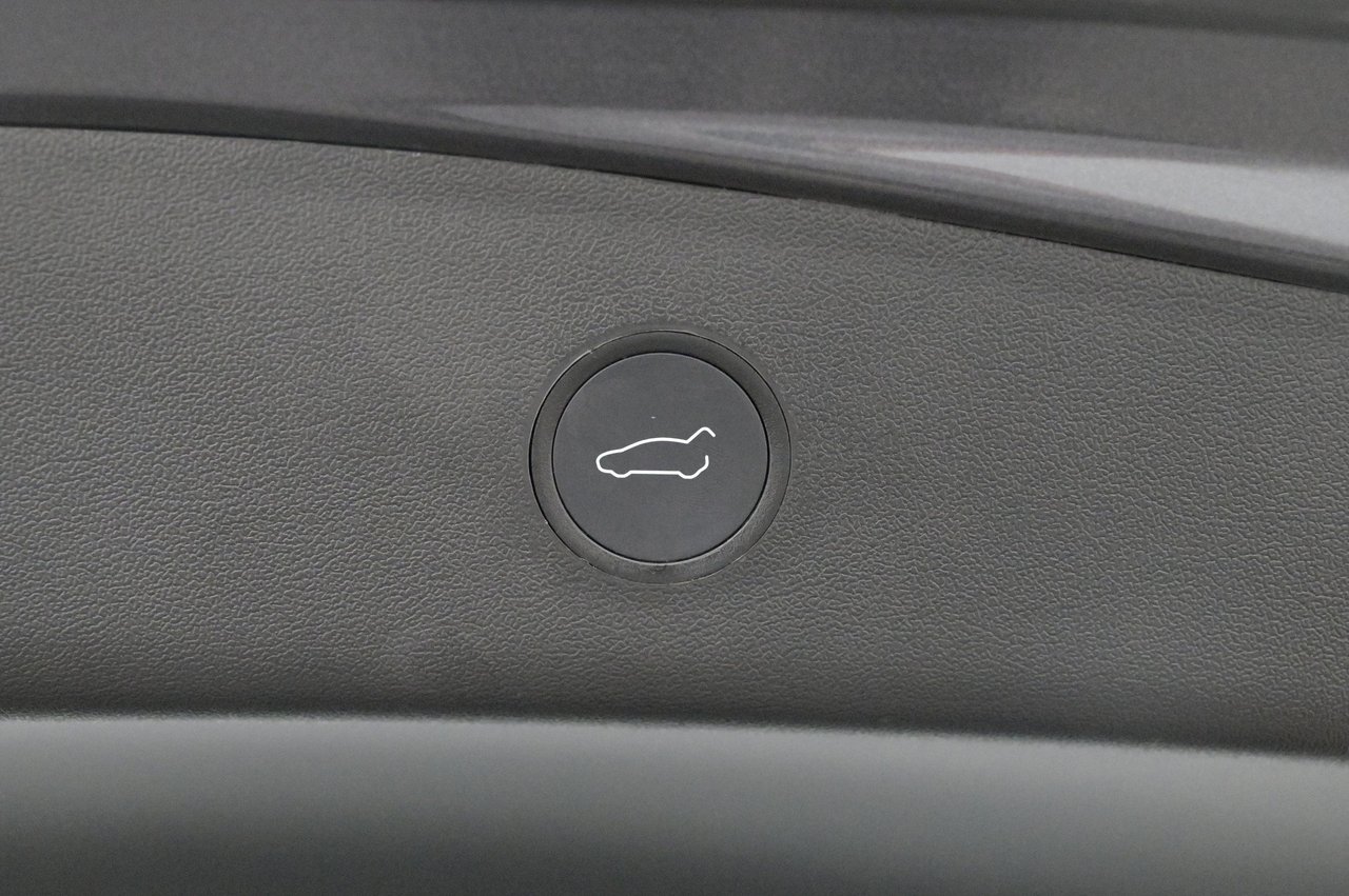 Tesla Model 3 Long Range AWD, 440hk, 2022