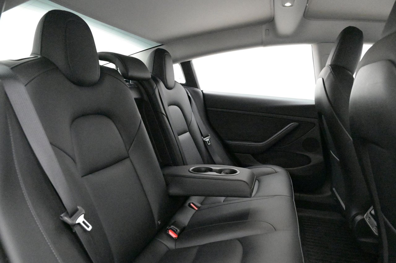 Tesla Model 3 Long Range AWD, 440hk, 2022