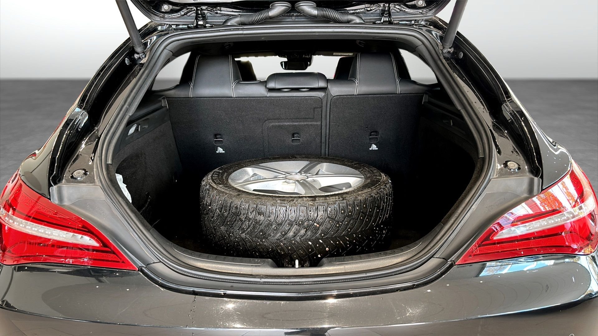 Mercedes-Benz CLA 200 d Shooting Brake 4MATIC 7G-DCT, 136ps, 2018