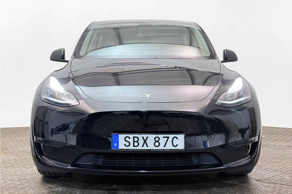 Tesla Model Y Performance, 534hp, 2024