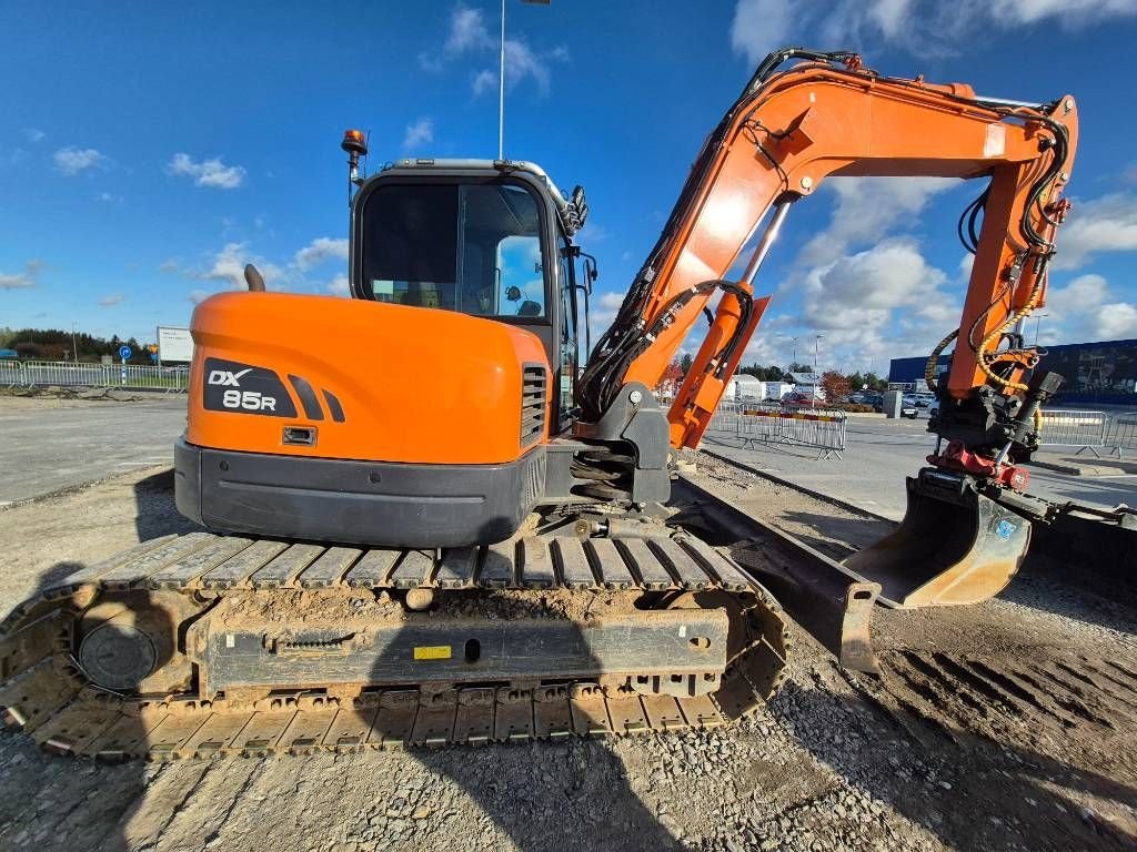 Doosan DX 85 R