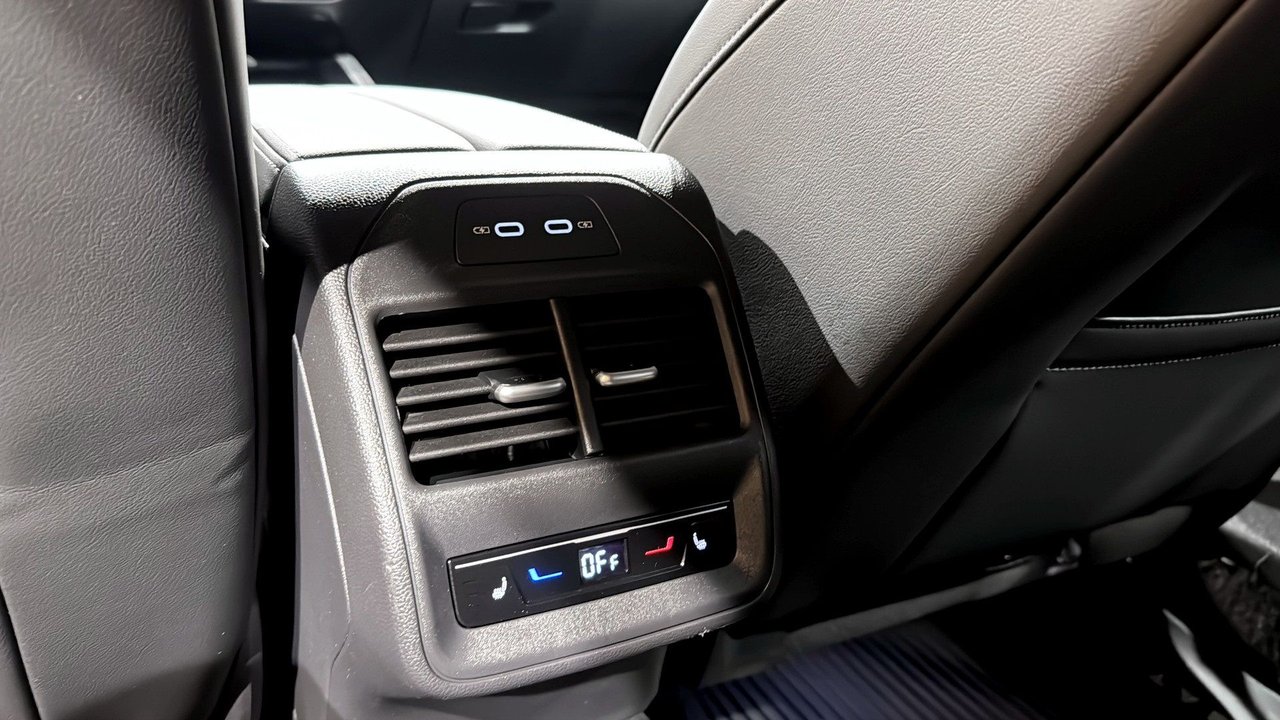 Volkswagen Passat Sportscombi 2.0 TDI DPF SCR 4Motion DSG Sekventiell, 193hk, 2025