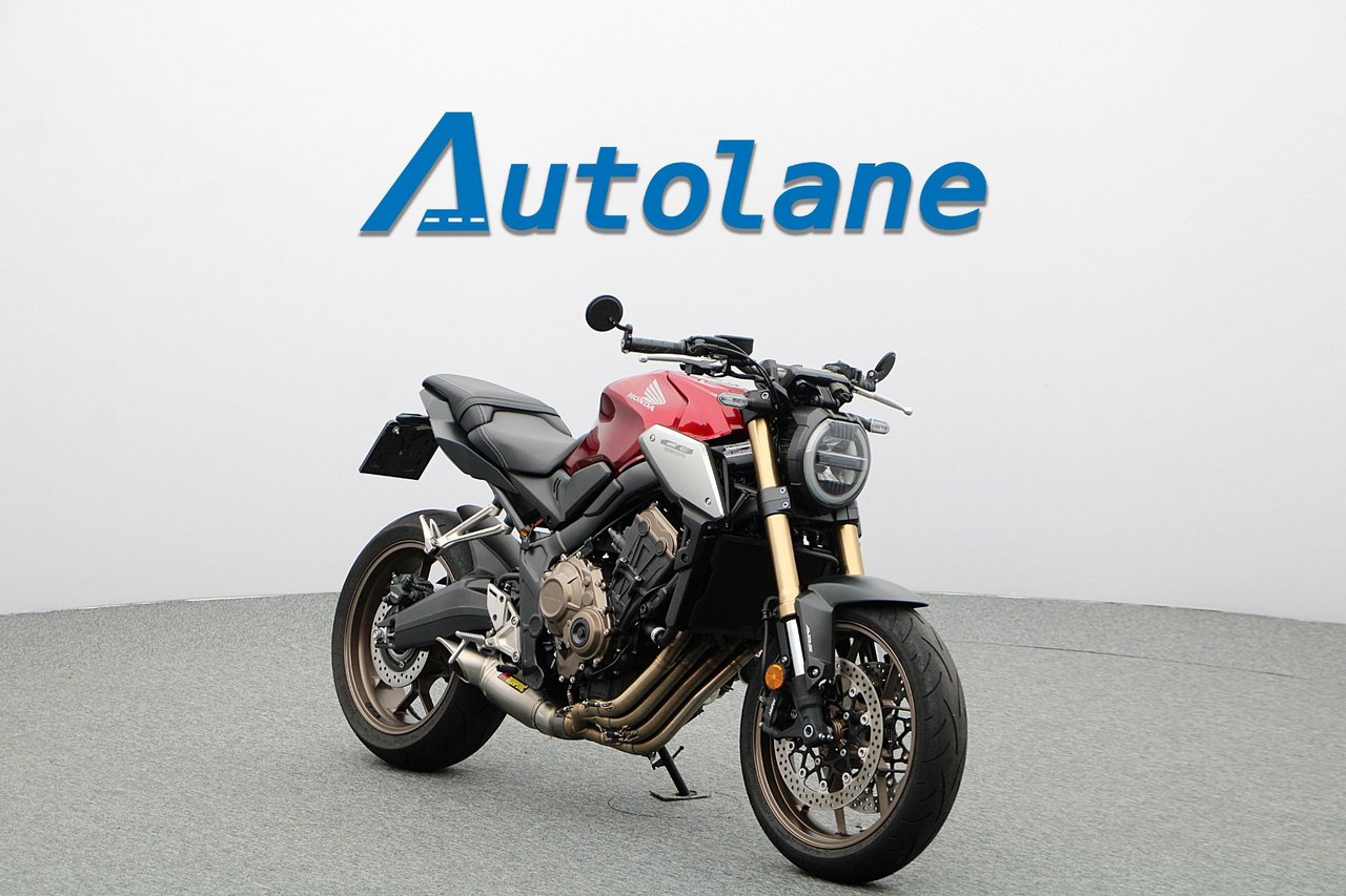 Honda CB650R * Akrapovic Hels...