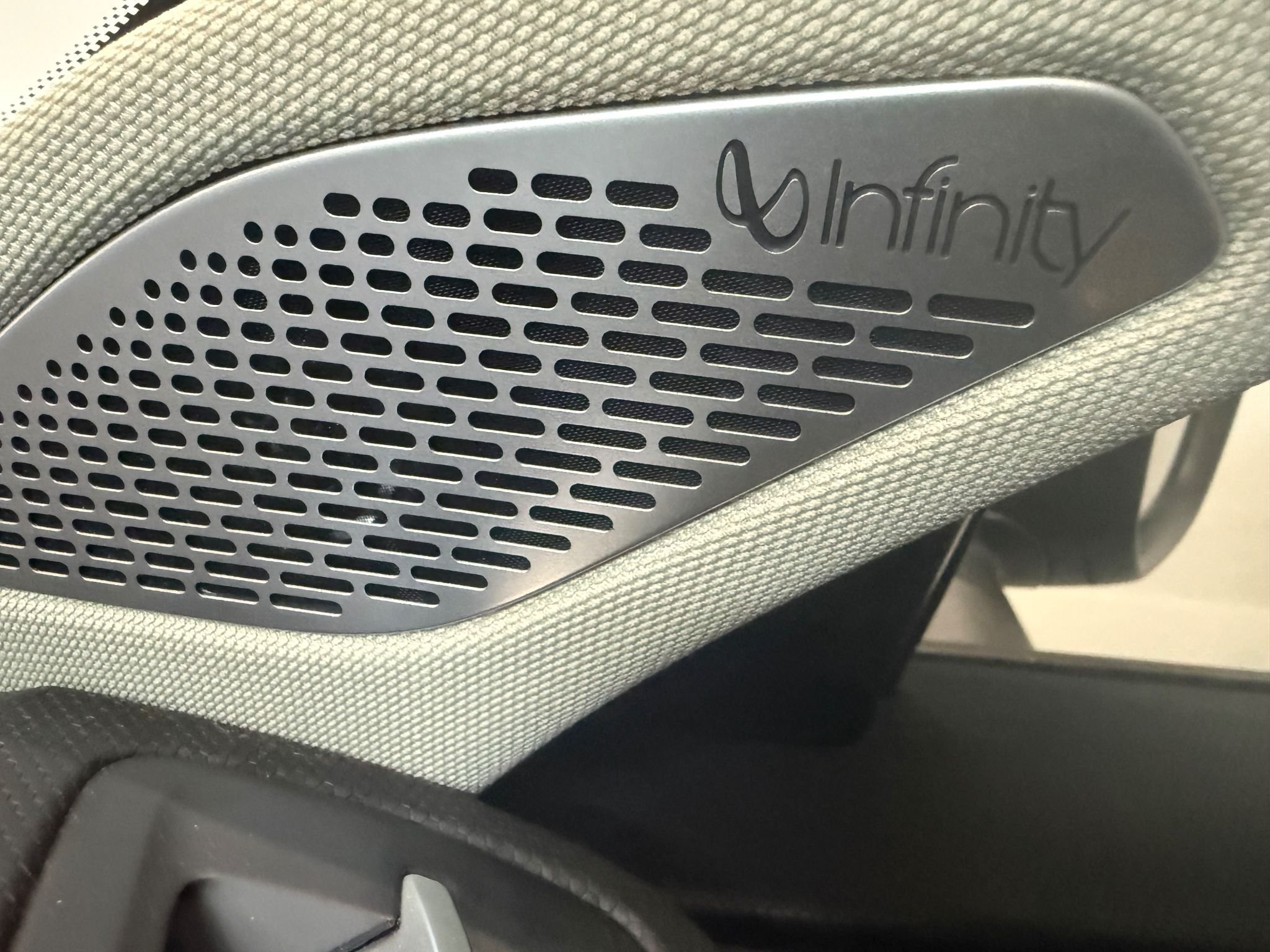 Lynk & Co 01 HEV DCT, 197hk, 2021