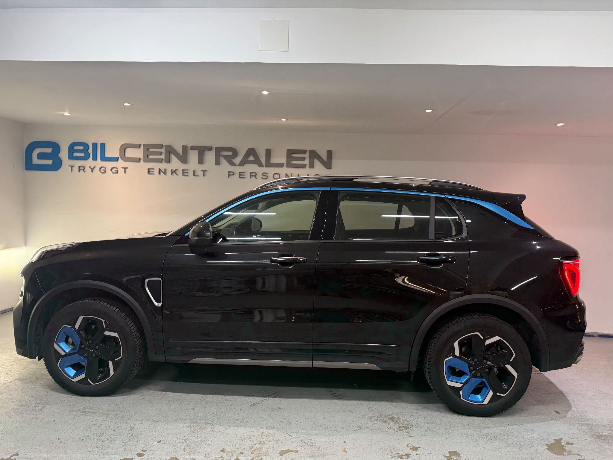 Lynk & Co 01 HEV DCT, 197hk, 2021