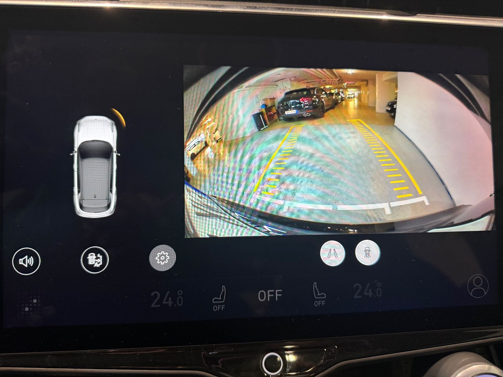 Lynk & Co 01 HEV DCT, 197hk, 2021