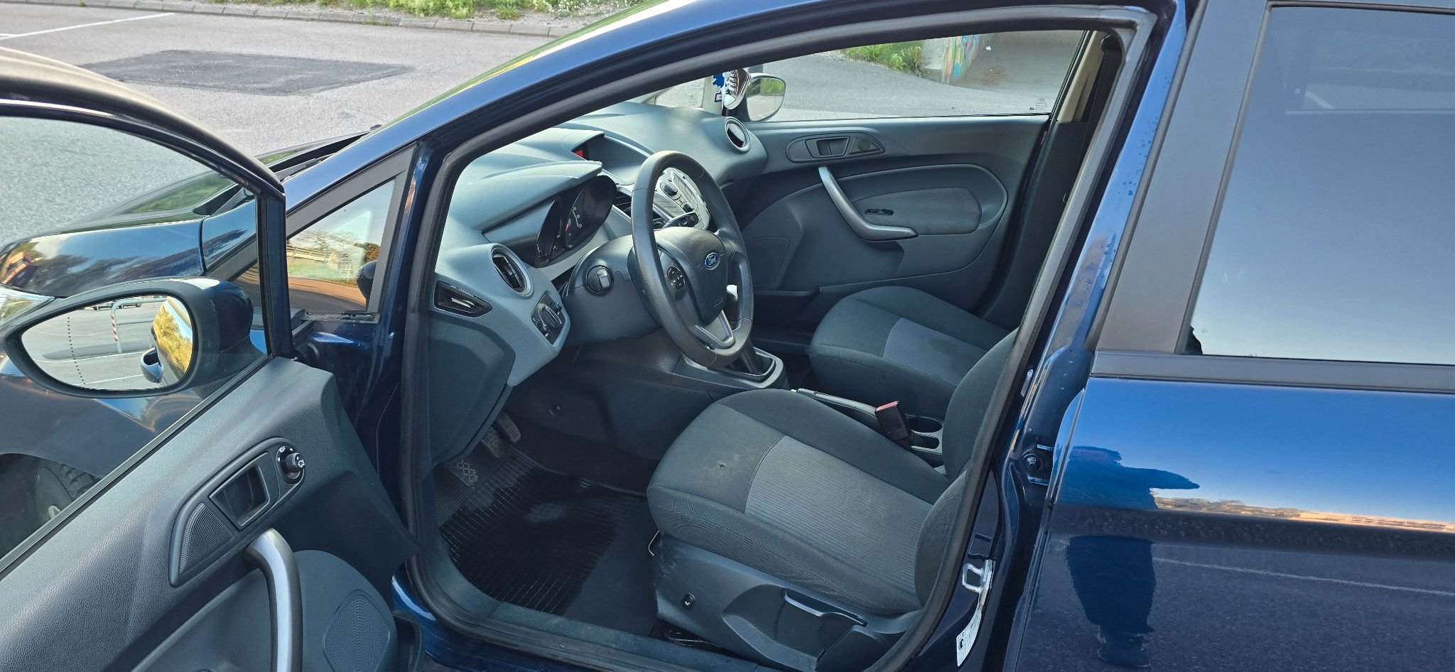Ford Fiesta 5-door 1.25 Manual, 82hp, 2010