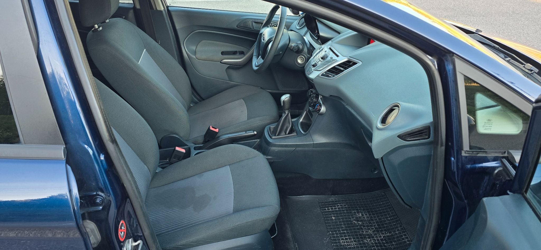 Ford Fiesta 5-door 1.25 Manual, 82hp, 2010