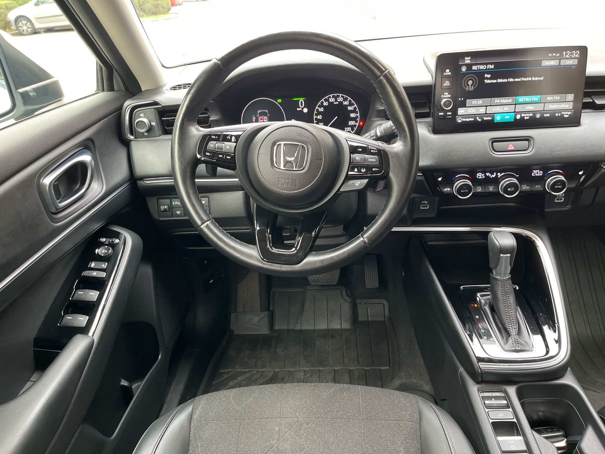 Honda HR-V e:HEV 1.5 i-MMD e-CVT, 146hp, 2022