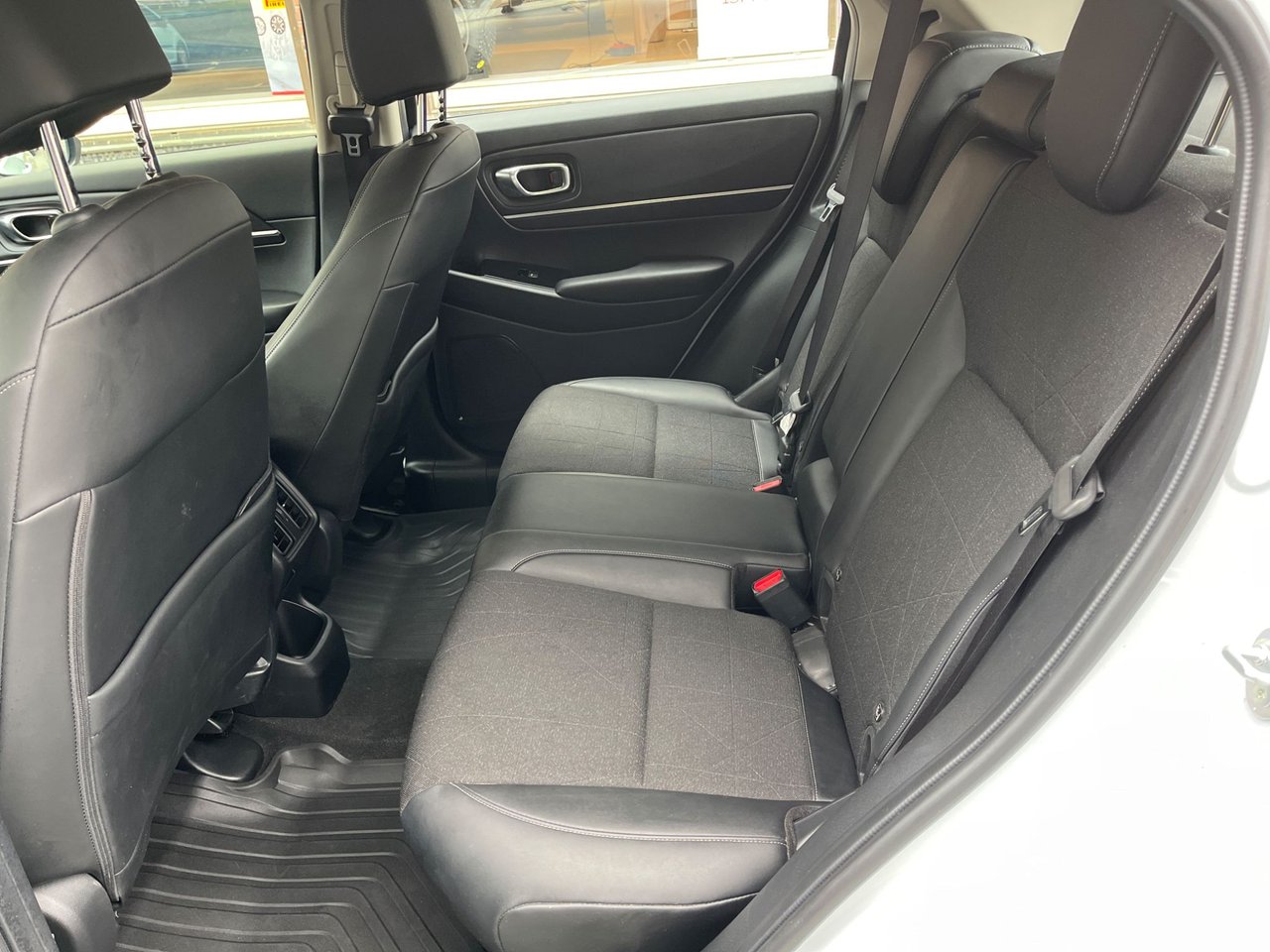 Honda HR-V e:HEV 1.5 i-MMD e-CVT, 146hp, 2022