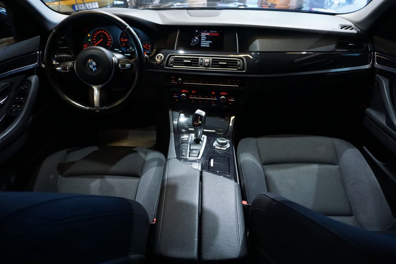BMW 520d xDrive Touring Steptronic, 190hp, 2015