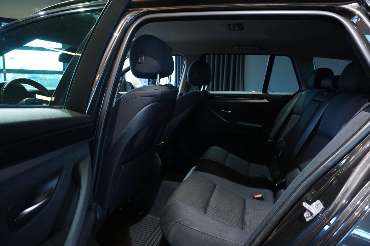 BMW 520d xDrive Touring Steptronic, 190hp, 2015