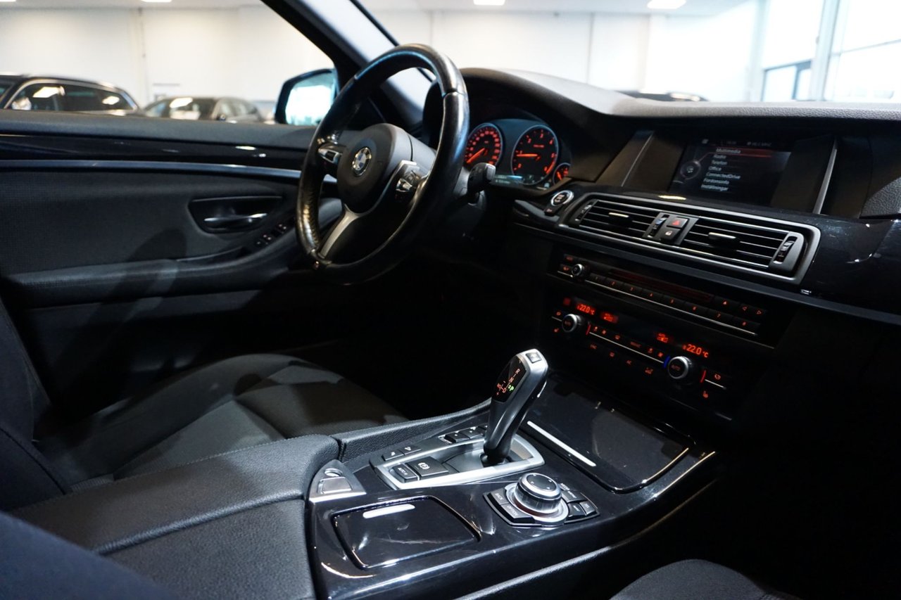 BMW 520d xDrive Touring Steptronic, 190hp, 2015