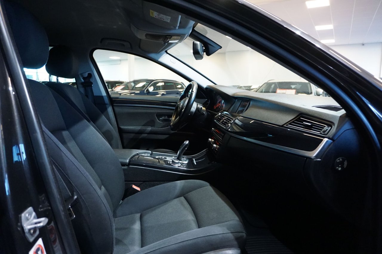 BMW 520d xDrive Touring Steptronic, 190hp, 2015