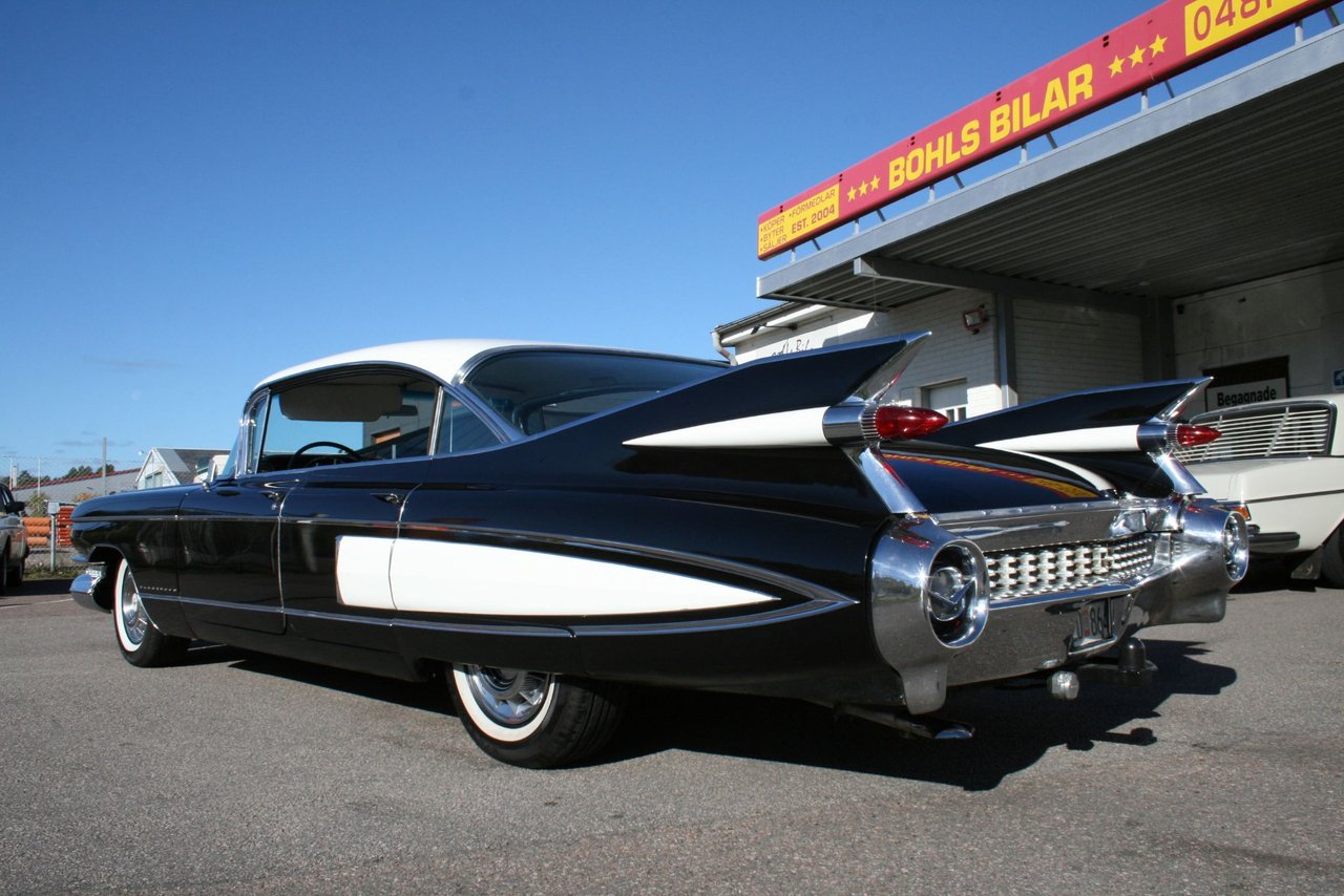 Cadillac Fleetwood Sixty Special