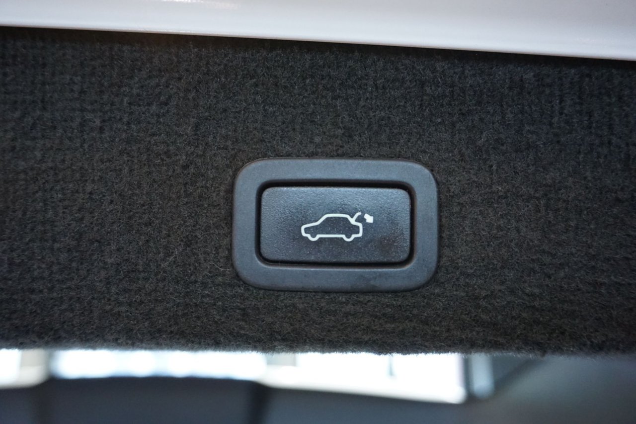 Volvo V70 D4 Geartronic, 8-trinn, 181ps, 2016