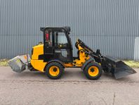 JCB 403 Plus