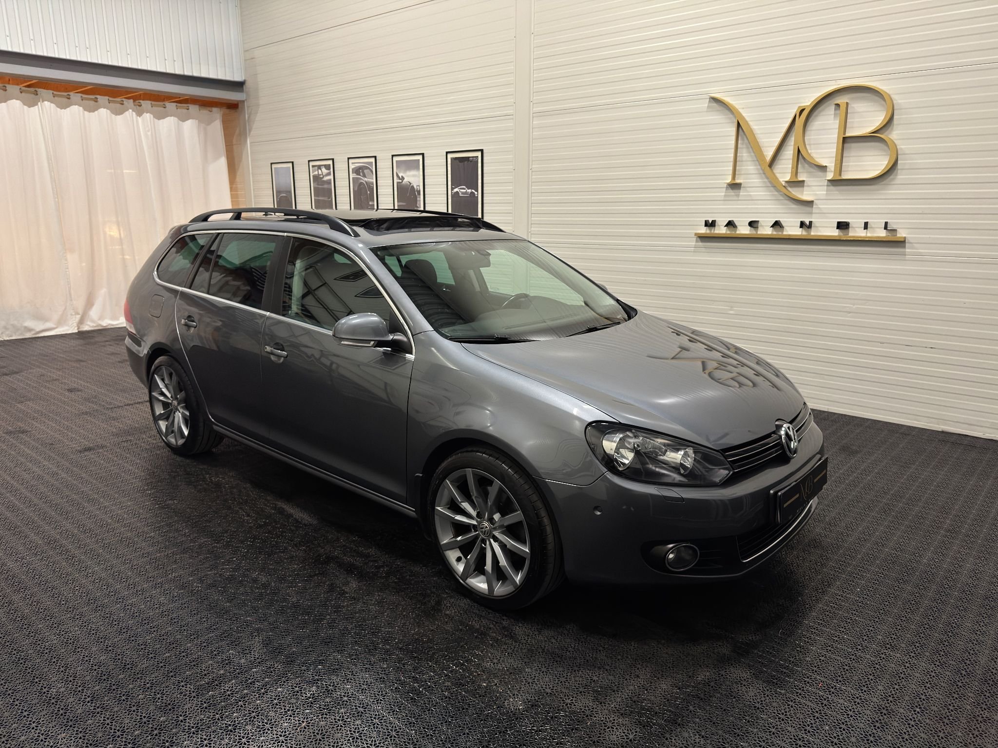 Volkswagen Golf Variant 2.0 TDI DPF DSG Sequential, 140hp, 2010