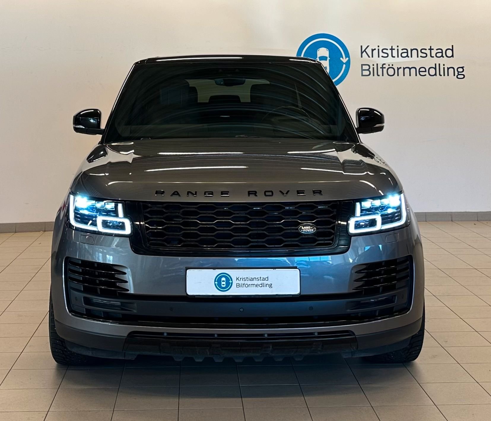 Land Rover Range Rover 4.4 SDV8 AWD Automatic, 340hp, 2018