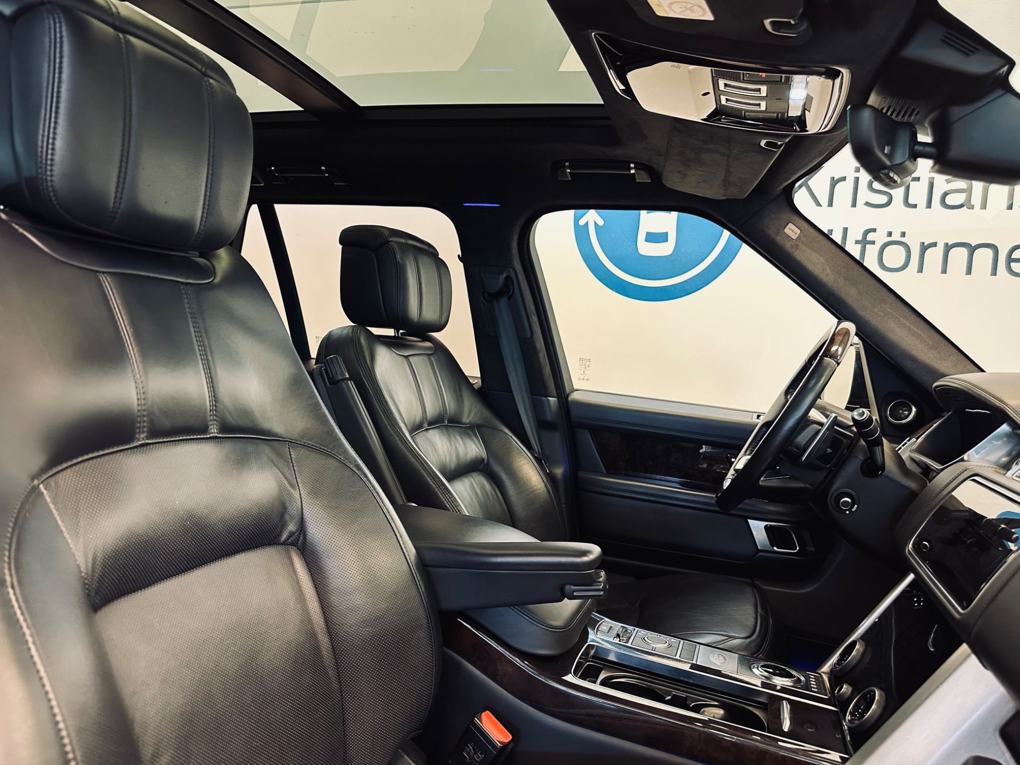 Land Rover Range Rover 4.4 SDV8 AWD Automatic, 340hp, 2018