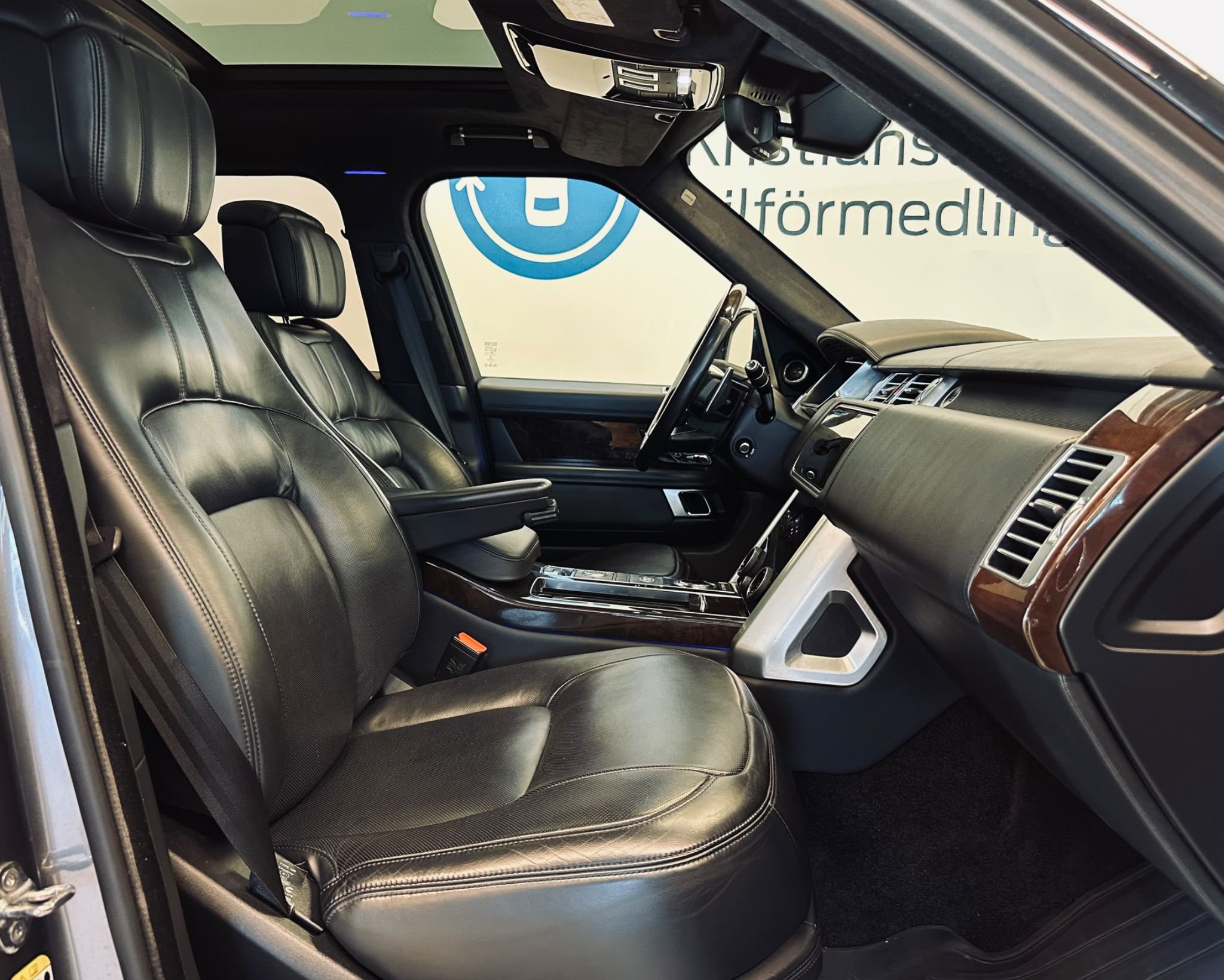 Land Rover Range Rover 4.4 SDV8 AWD Automatic, 340hp, 2018