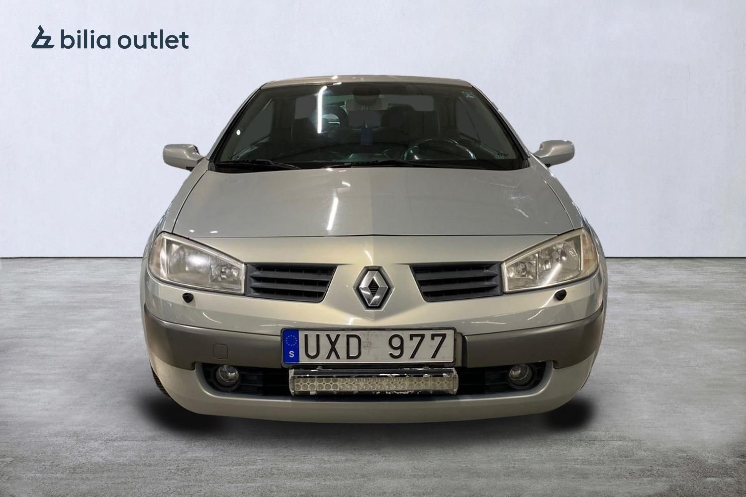 Renault Mégane Coupé-Cabriolet 2.0 Manual, 135hp, 2004