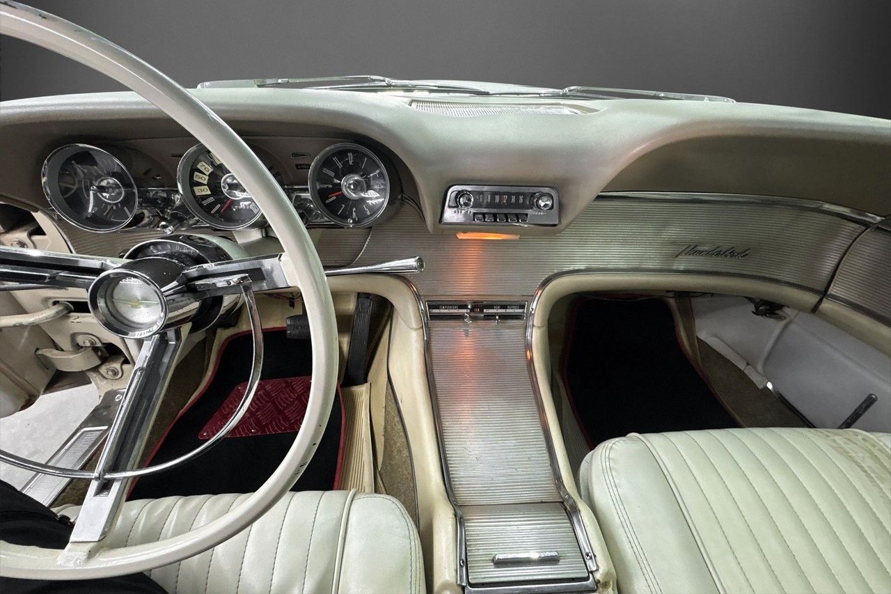 Ford Thunderbird Cabriolet 6.4 V8 SelectShift, 304hk, 1961