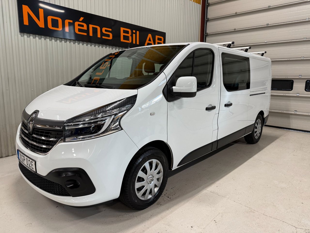Renault Trafic 2.0 dCi 145HK ...