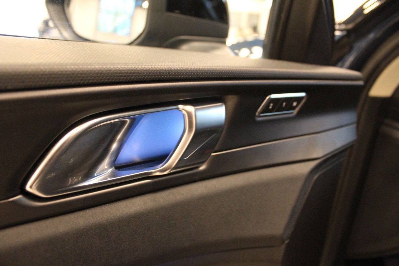 Lynk & Co 01 PHEV DCT, 261hk, 2022