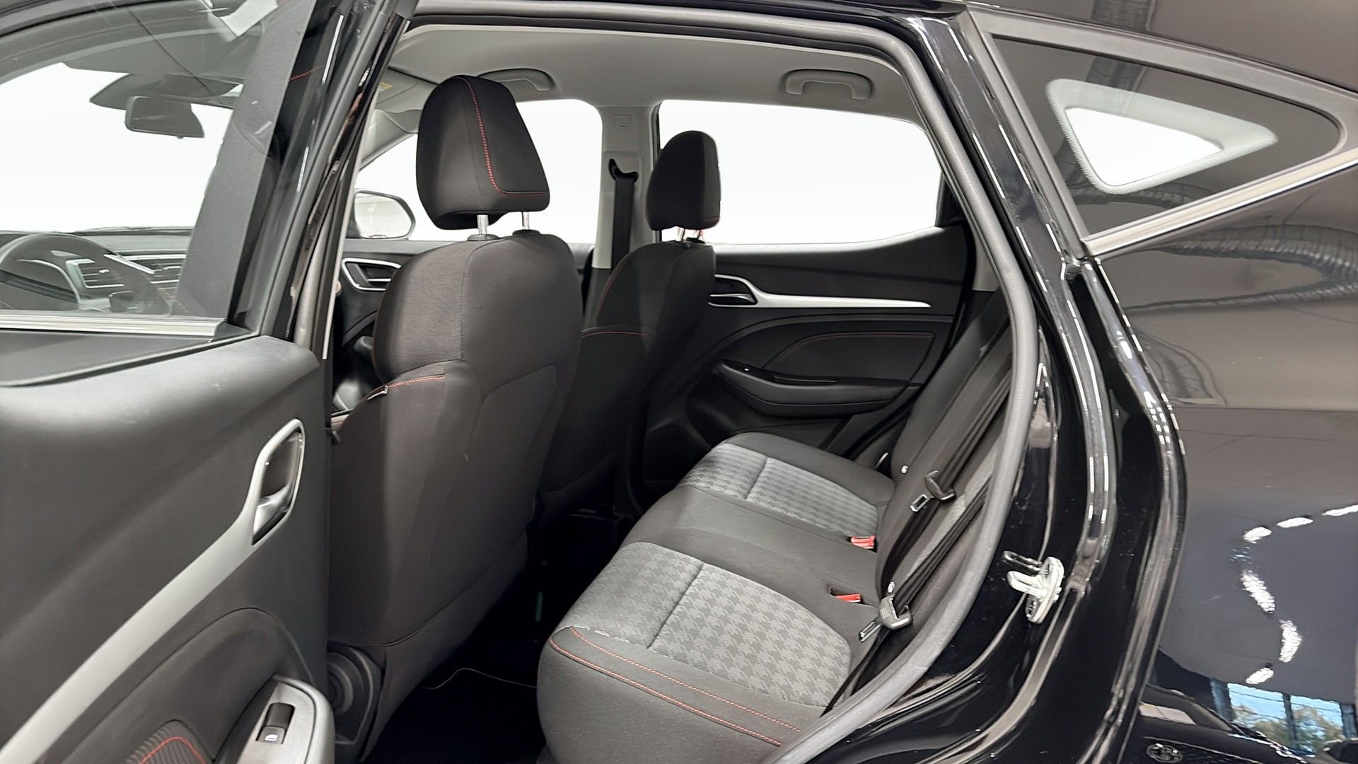 MG ZS EV Long Range, 156hk, 2022