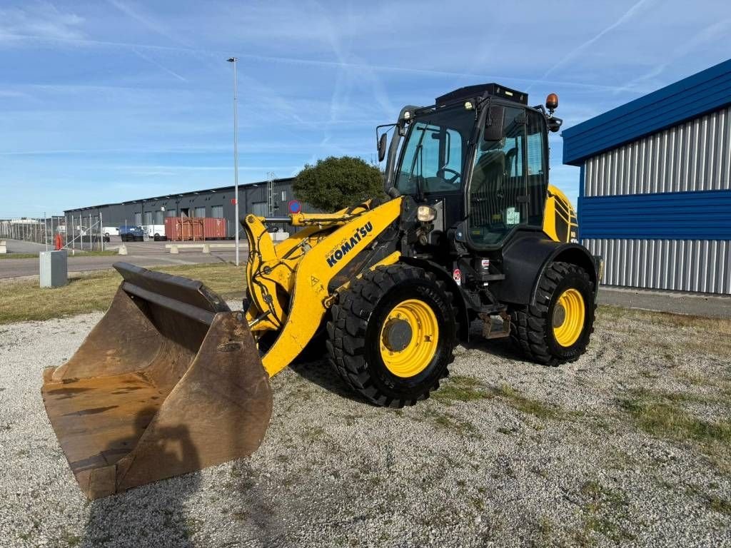 Komatsu WA100 M-7
