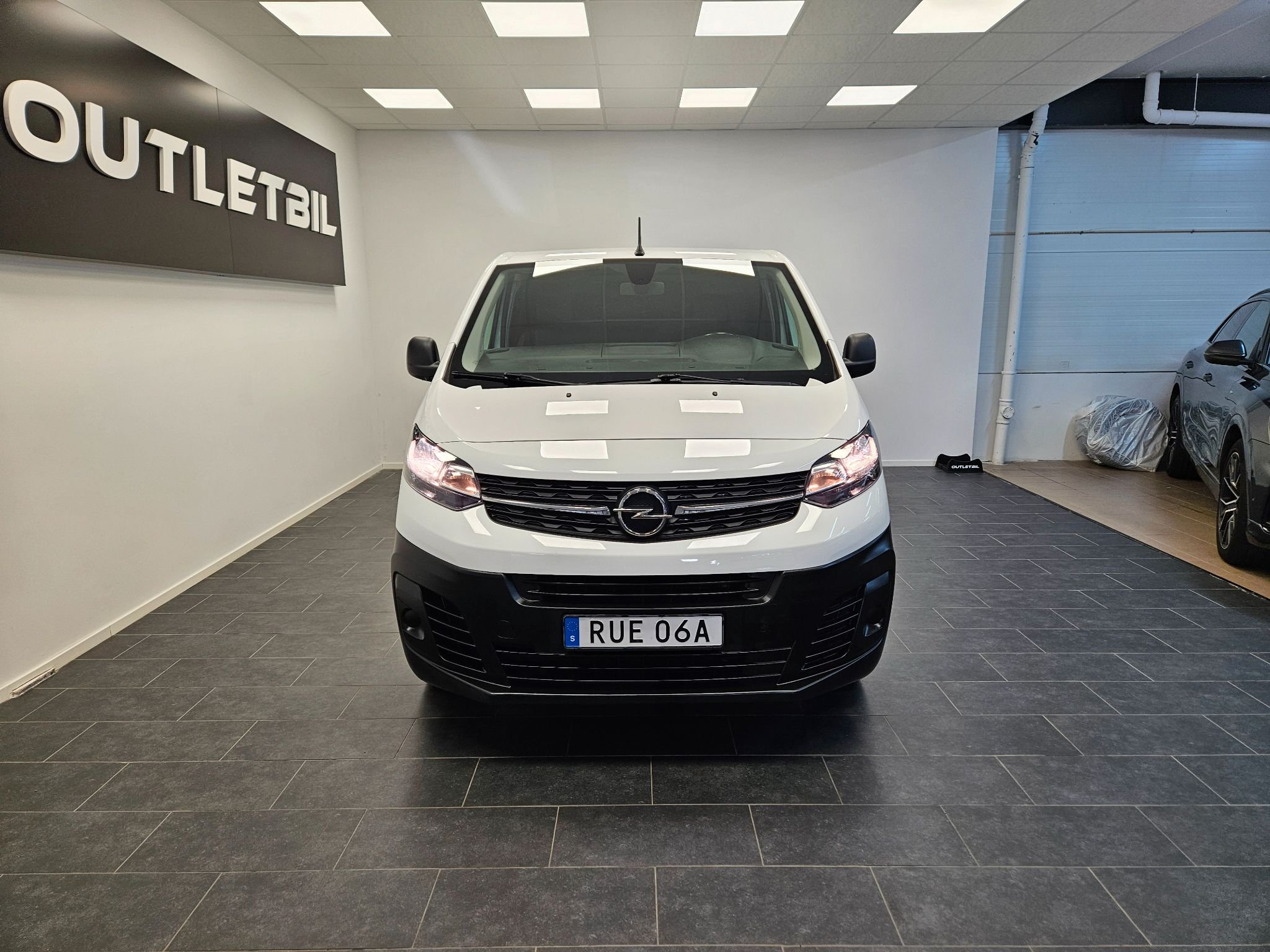 Opel Vivaro Skåpbil IP 2.0 Manuell, 122hk, 2021