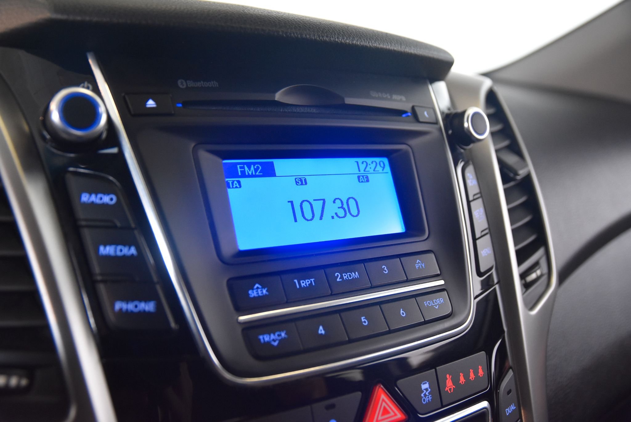 Hyundai i30 Kombi 1.6 CRDi Automatic, 110hp, 2013