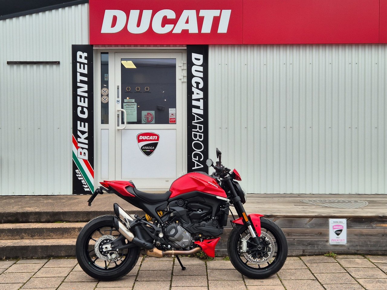 Ducati Monster+ *Lågmilad*