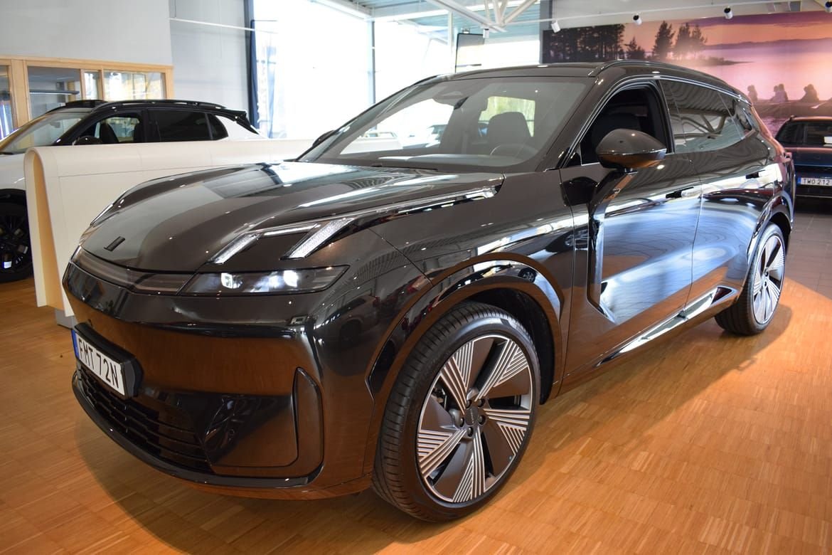 Lynk & Co 08 PHEV DHT, 3-trinn, 349hk, 2025
