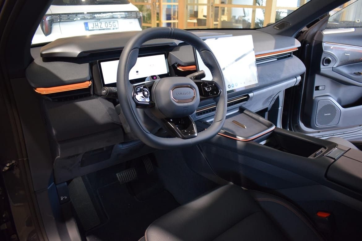 Lynk & Co 08 PHEV DHT, 3-trinn, 349hk, 2025