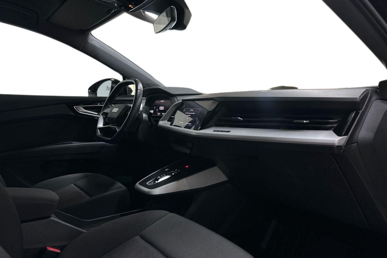 Audi Q4 40 e-tron, 204hp, 2022