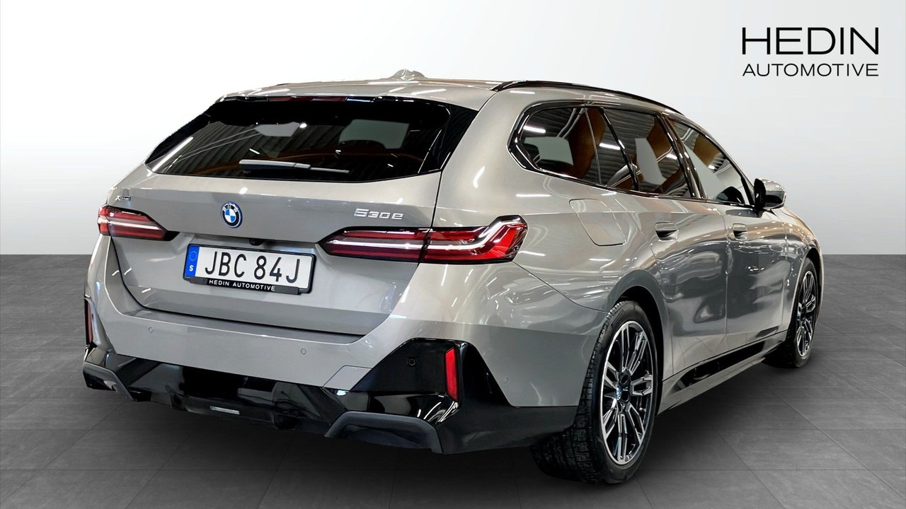 BMW 530e xDrive Touring Steptronic, 299hk, 2025