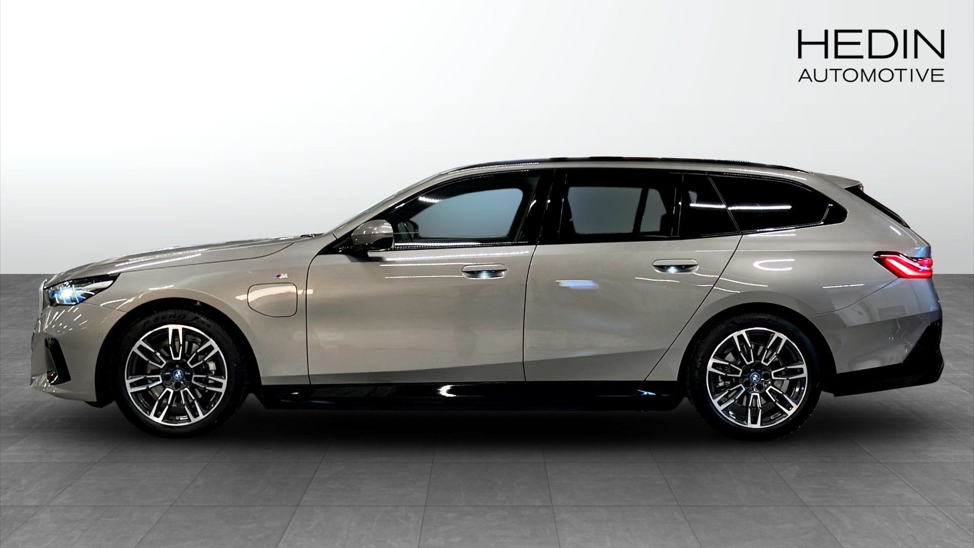 BMW 530e xDrive Touring Steptronic, 299hk, 2025