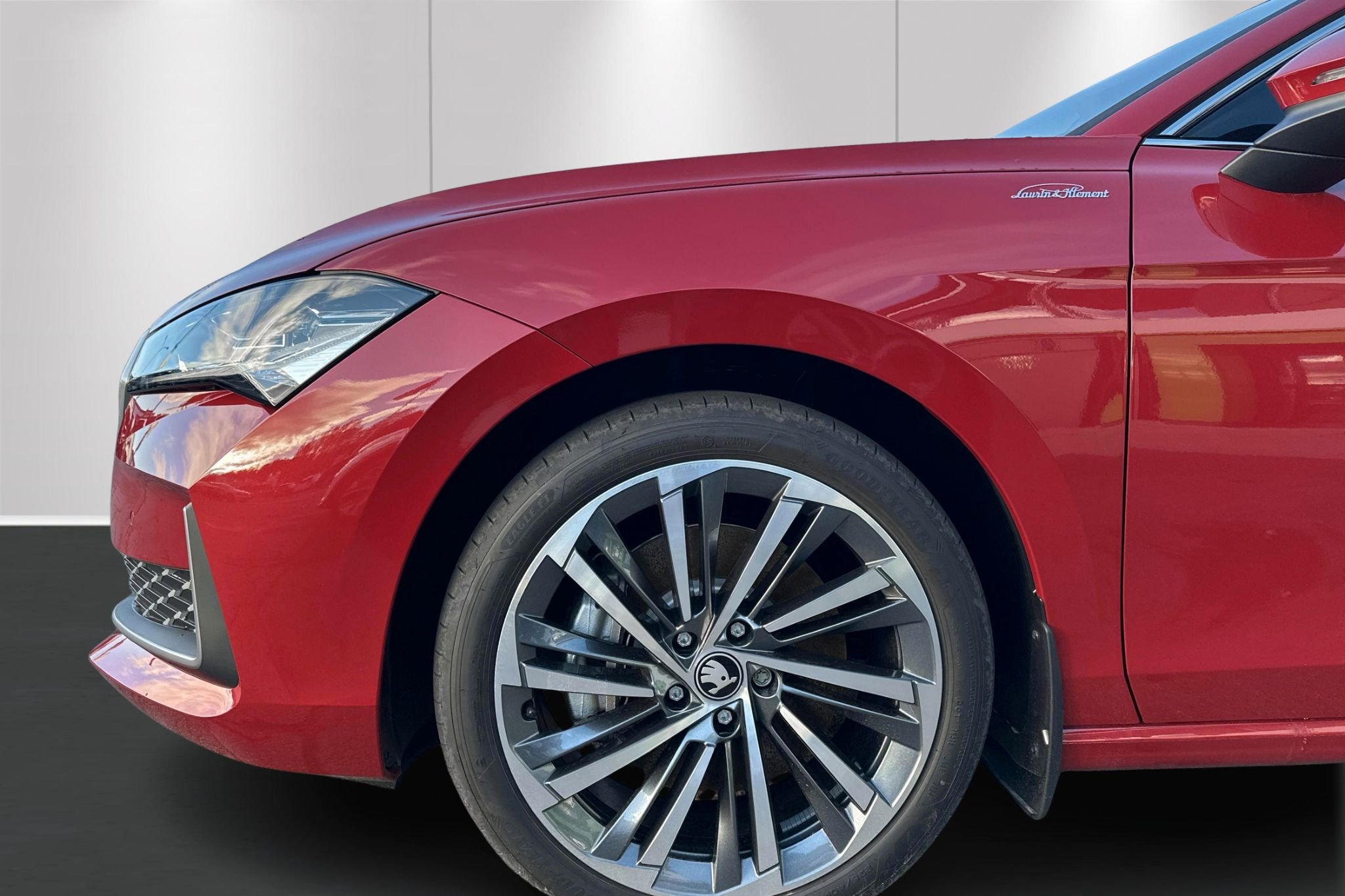 Škoda Superb Kombi 2.0 TDI 4x4 DSG Sekventiell, 193hk, 2025