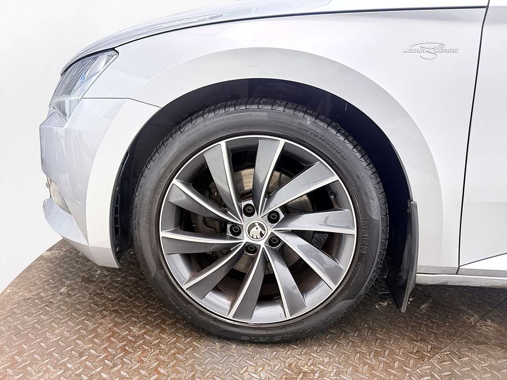 Škoda Superb Kombi 2.0 TDI 4x4 SCR DSG Sekventiell, 190hk, 2016