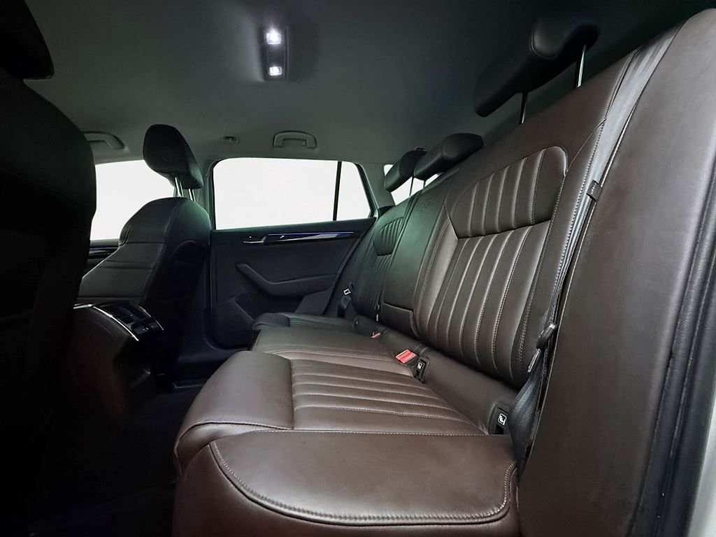 Škoda Superb Kombi 2.0 TDI 4x4 SCR DSG Sekventiell, 190hk, 2016