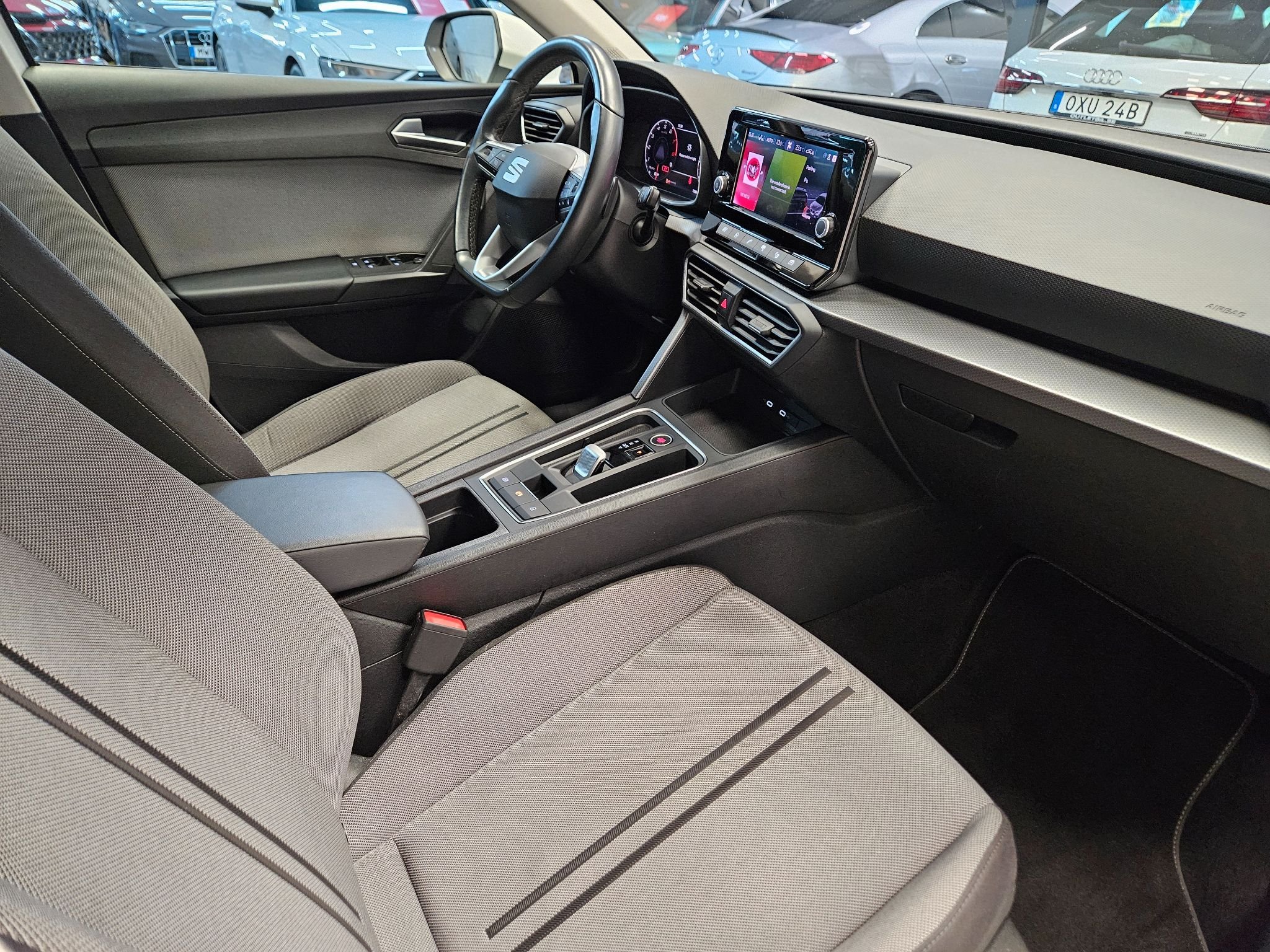 SEAT Leon 1.0 eTSI DSG sekvensiell, 7-trinn, 110ps, 2022