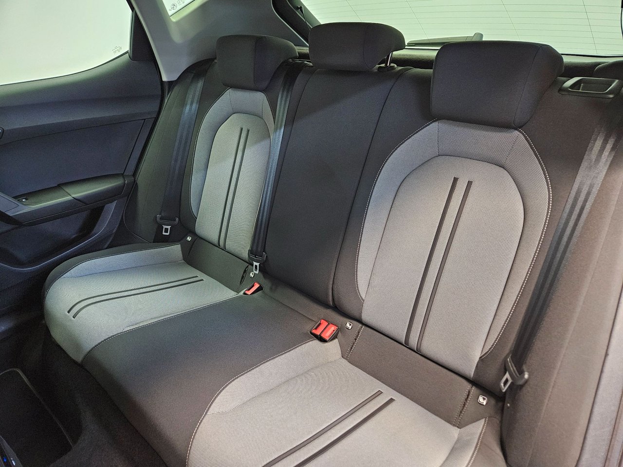 SEAT Leon 1.0 eTSI DSG sekvensiell, 7-trinn, 110ps, 2022