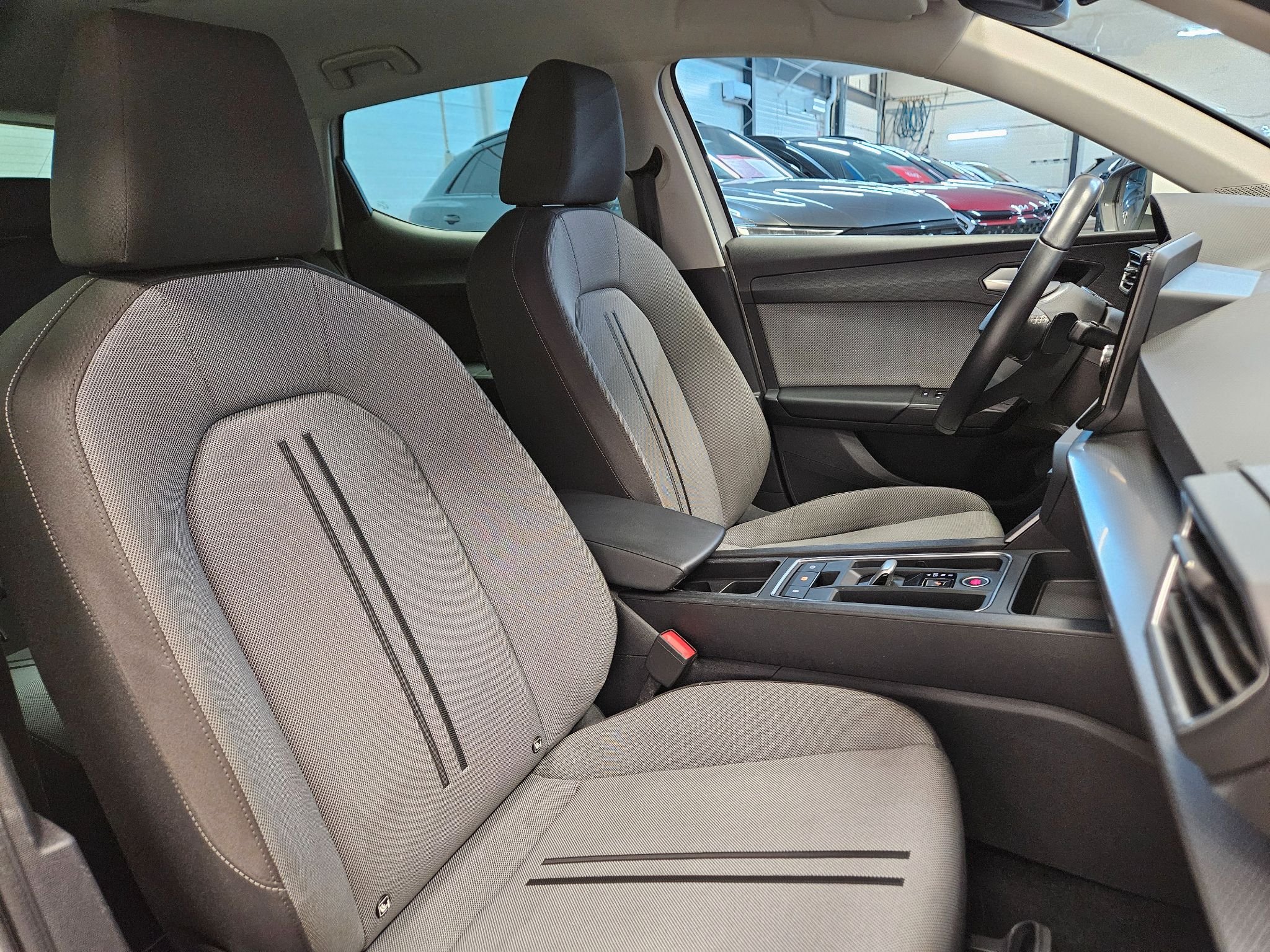 SEAT Leon 1.0 eTSI DSG sekvensiell, 7-trinn, 110ps, 2022