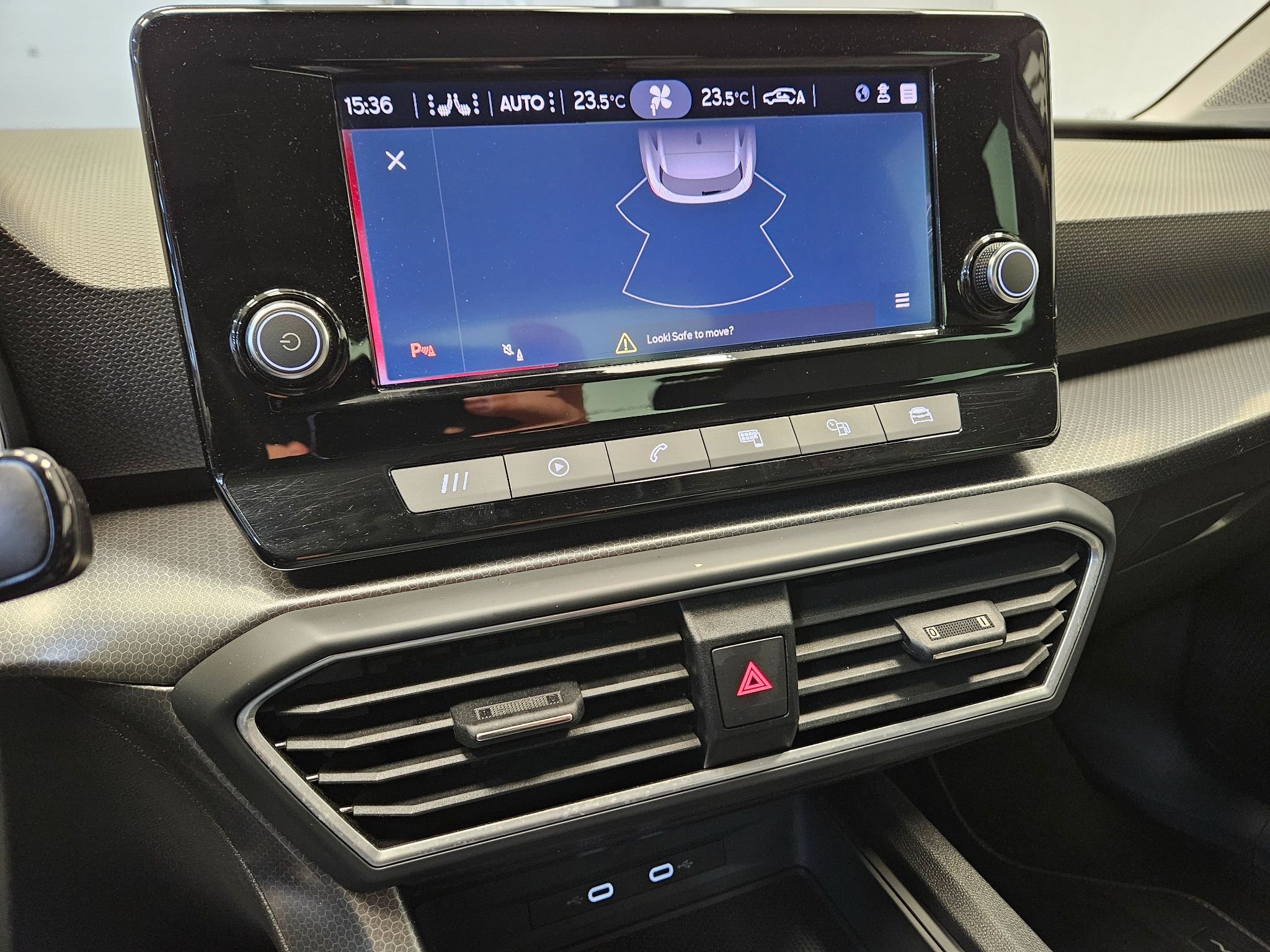 SEAT Leon 1.0 eTSI DSG sekvensiell, 7-trinn, 110ps, 2022