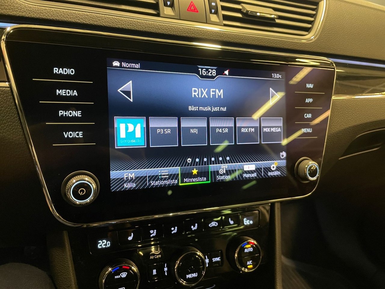 Škoda Superb iV Combi 1.4 TSI iV DSG Sekventiell, 218hk, 2020