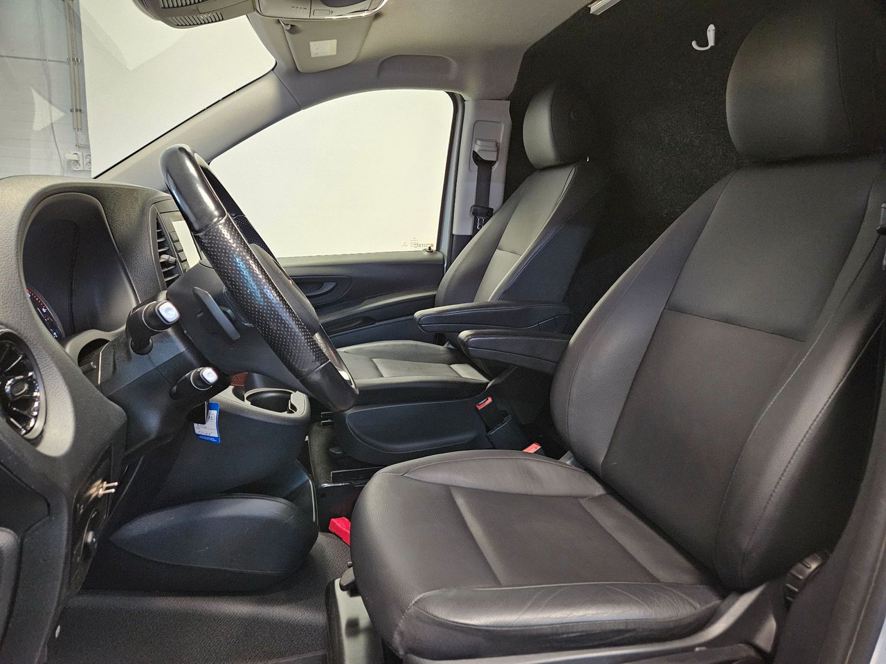 Mercedes-Benz Vito 119 CDI 3.0t 9G-Tronic, 190hp, 2023