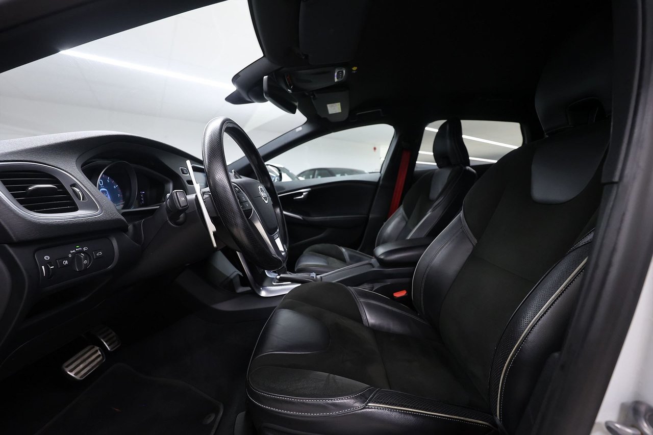 Volvo V40 T5 Geartronic, 245hk, 2016